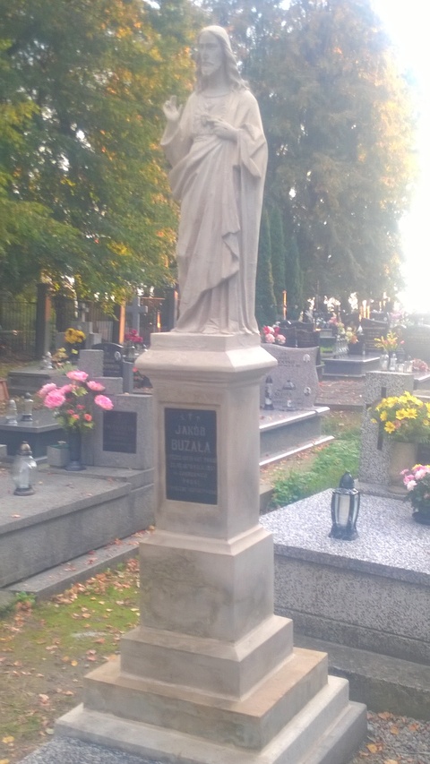 renowacja-odnawianie-rzeźb-nagrobków-z-kamienia-piaskowca